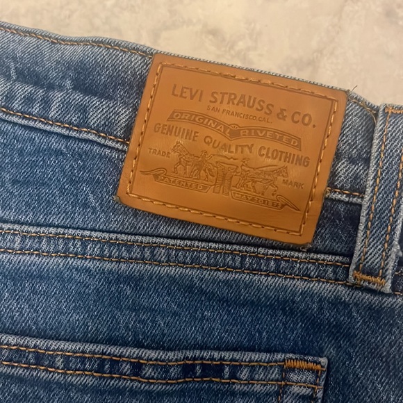 Levi's Wedgie Fit Straight High Rise Jeans in Jive Sound - Picture 7 of 7
